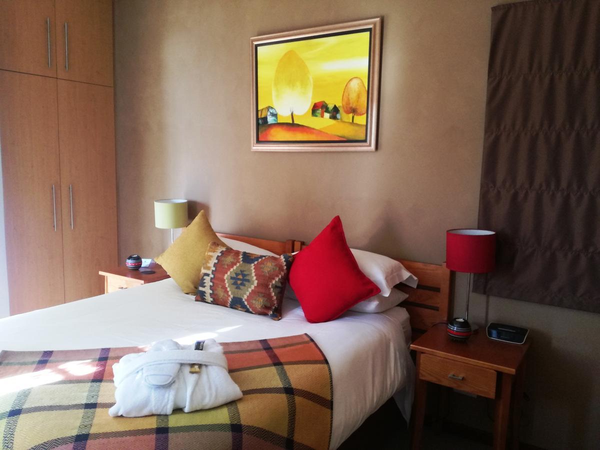 Cape Flame Guest House Порт-Элизабет Экстерьер фото