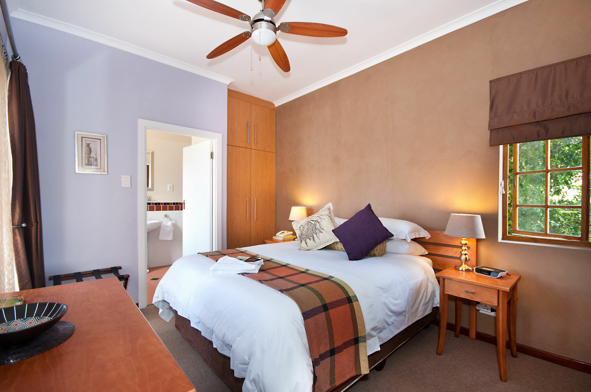 Cape Flame Guest House Порт-Элизабет Экстерьер фото